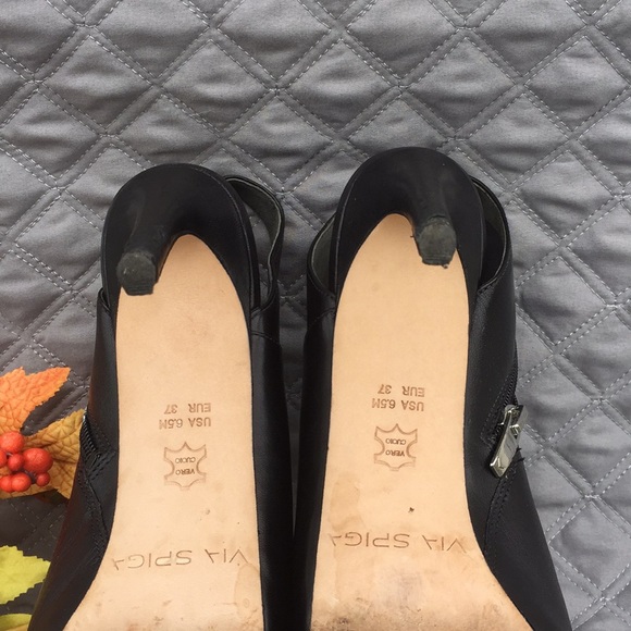 Via Spiga Leather Booties | Black - Picture 3 of 6